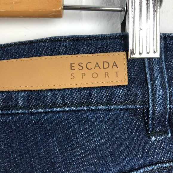 New Escada Sport High Rise Straight Leg Jeans Dark Wash Size 38 Women's Denim - Picture 10 of 13